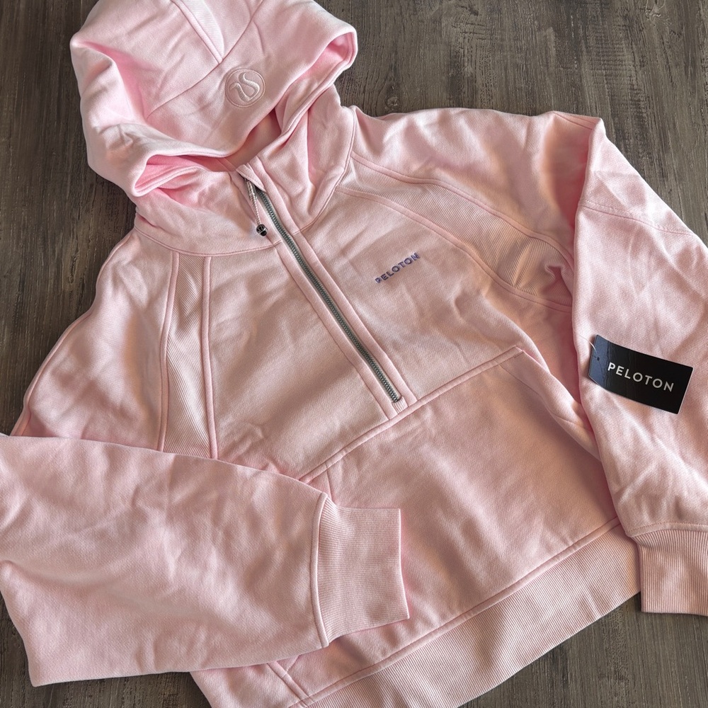 New lululemon scuba sweater
